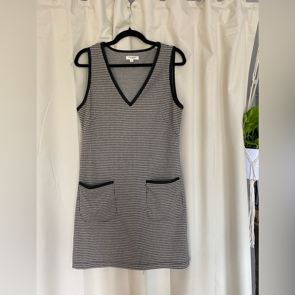 MAX Studio Black and White Women's “Smock” - Picture 1 of 2